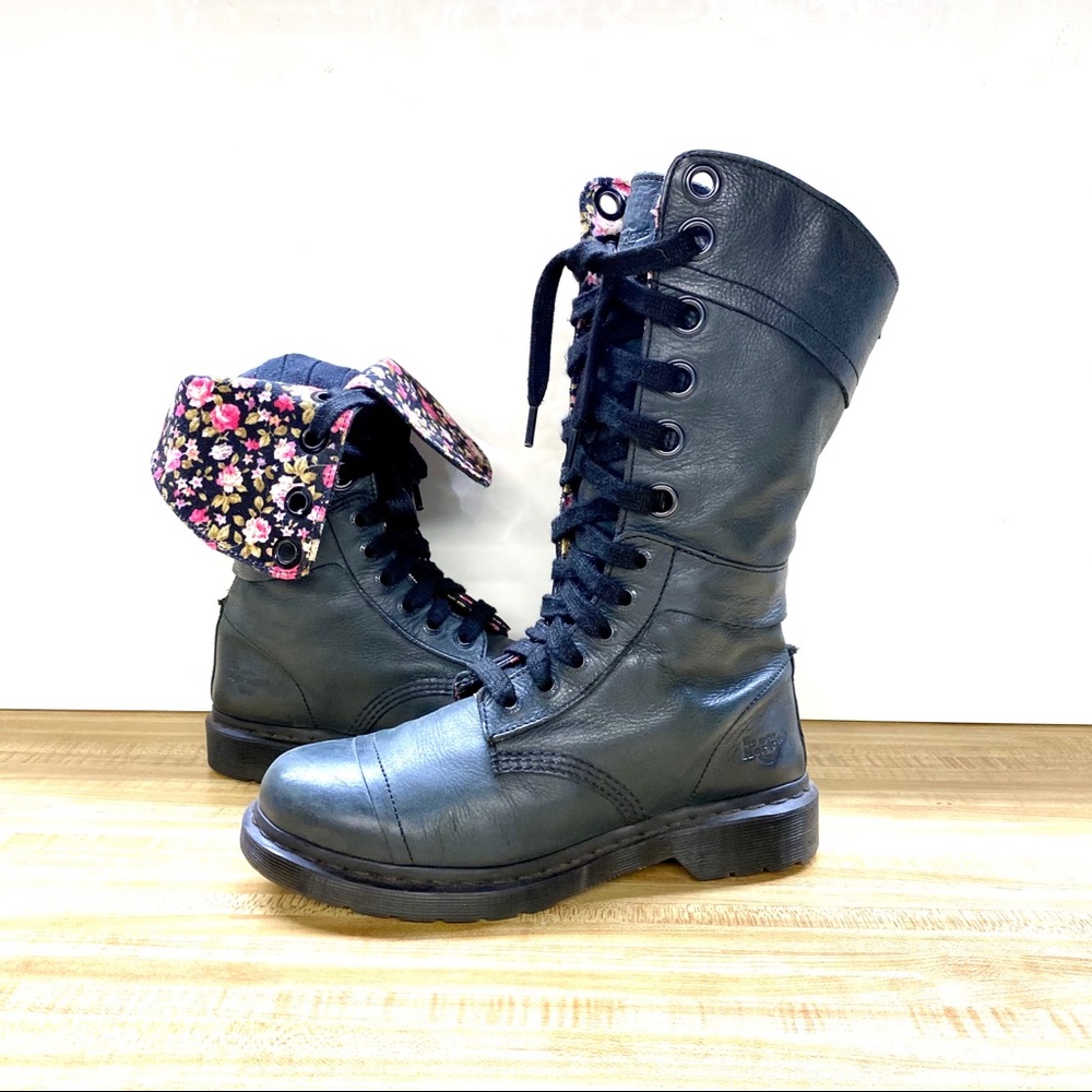 Dr. Martens 1914 Triumph Boots, Floral Lining